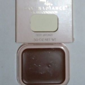 Day Radiance Deep Bronze 0072 Cream Foundation